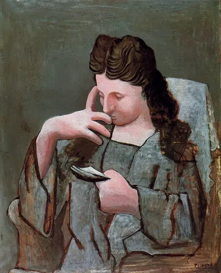 Pablo Picasso. Olga sitting in a chair reading, 1920