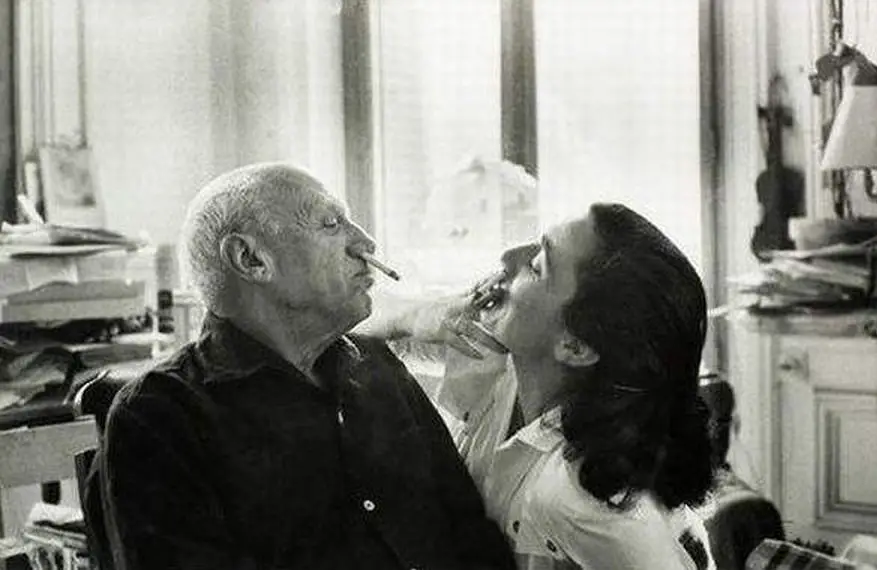 Pablo Picasso — Photos - with Jacqueline Roque, 12-s