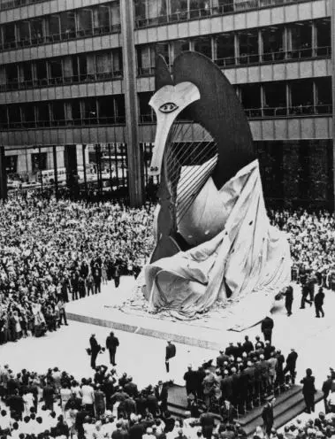 The unveiling of Chicago sculpture on 15th August 1967